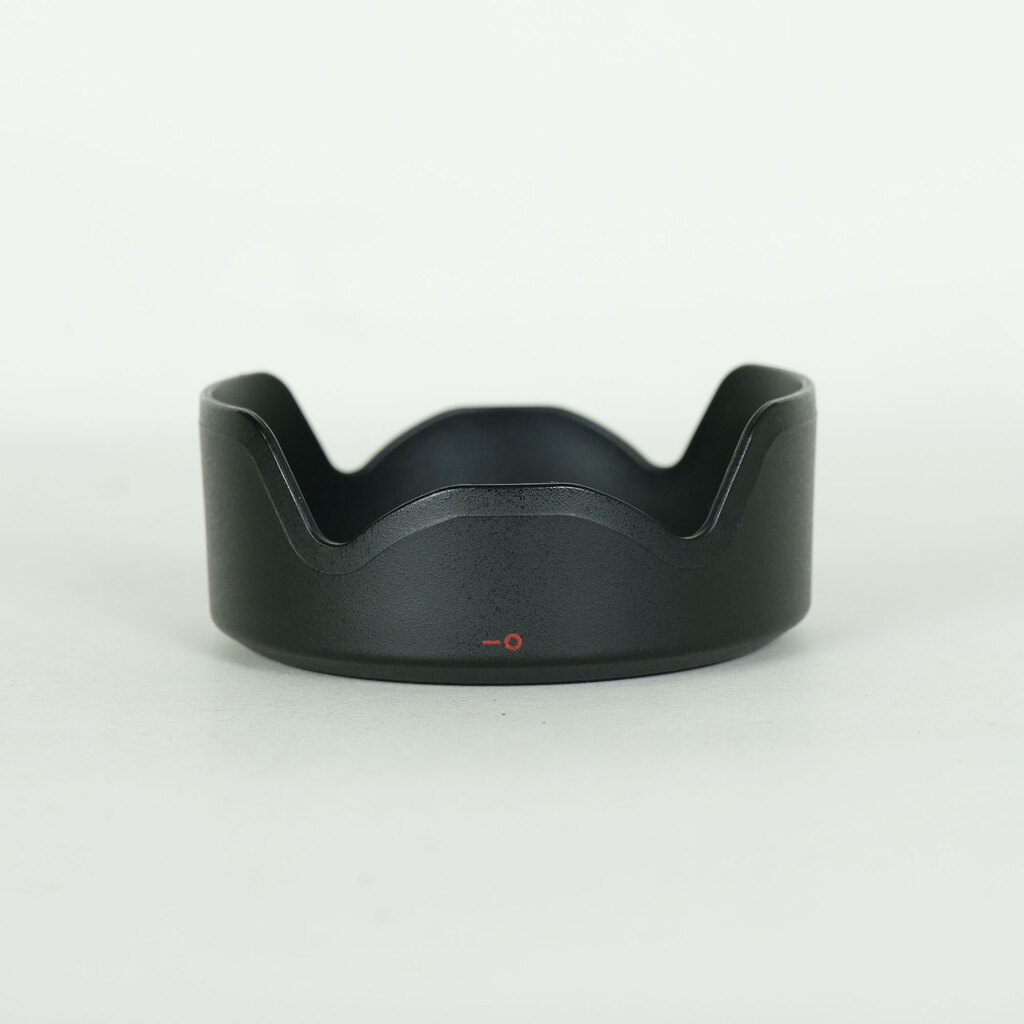 Canon EF-M18-150mm F3.5-6.3 IS STM Canon EF-M18-150mm F3.5-6.3 IS STM