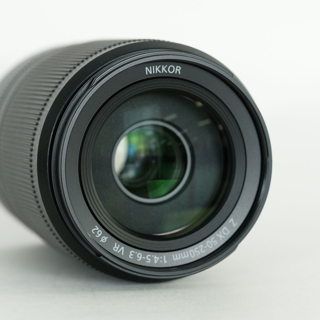 Nikon NIKKOR Z DX 50-250mm f/4.5-6.3 VR Nikon NIKKOR Z DX 50-250mm f/4.5-6.3 VR