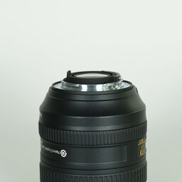 Nikon AF-S DX NIKKOR 16-80mm f/2.8-4E ED VR Nikon AF-S DX NIKKOR 16-80mm f/2.8-4E ED VR