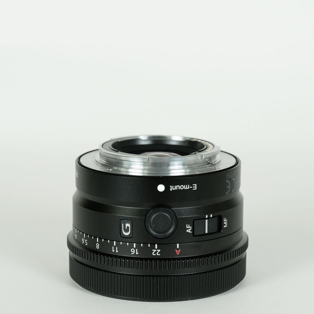 SONY FE 40mm F2.5 G SEL40F25G
