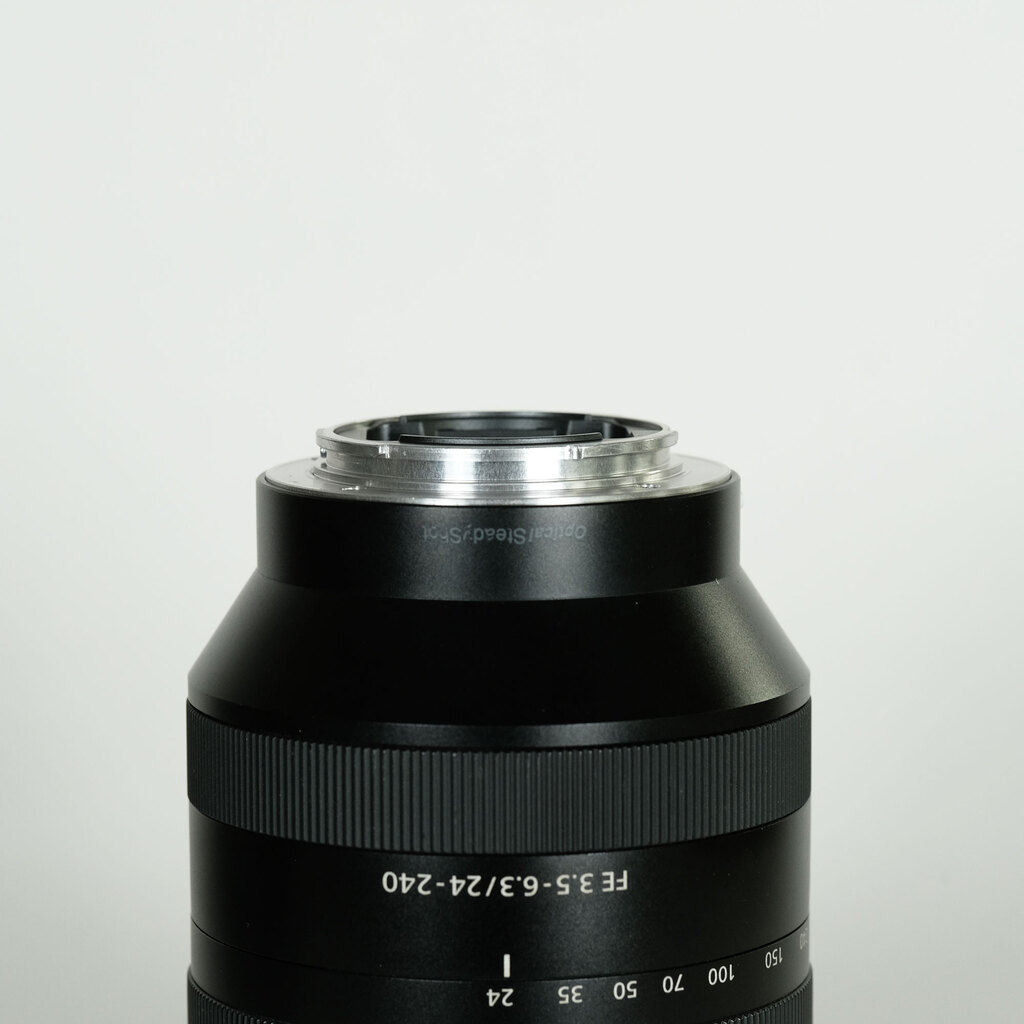SONY FE 24-240mm F3.5-6.3 OSS SEL24240 SONY FE 24-240mm F3.5-6.3 OSS SEL24240