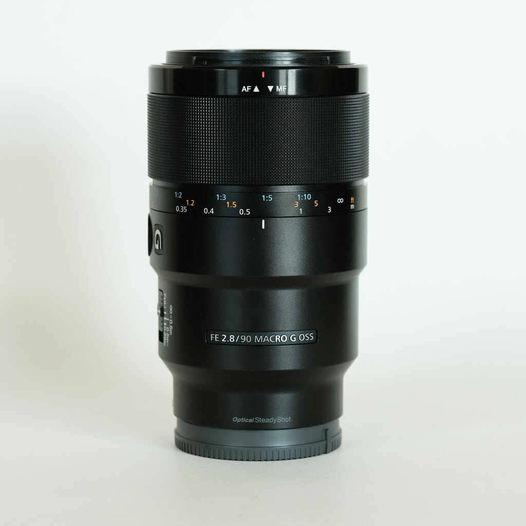 SONY FE 90mm F2.8 Macro G OSS SEL90M28G SONY FE 90mm F2.8 Macro G OSS SEL90M28G