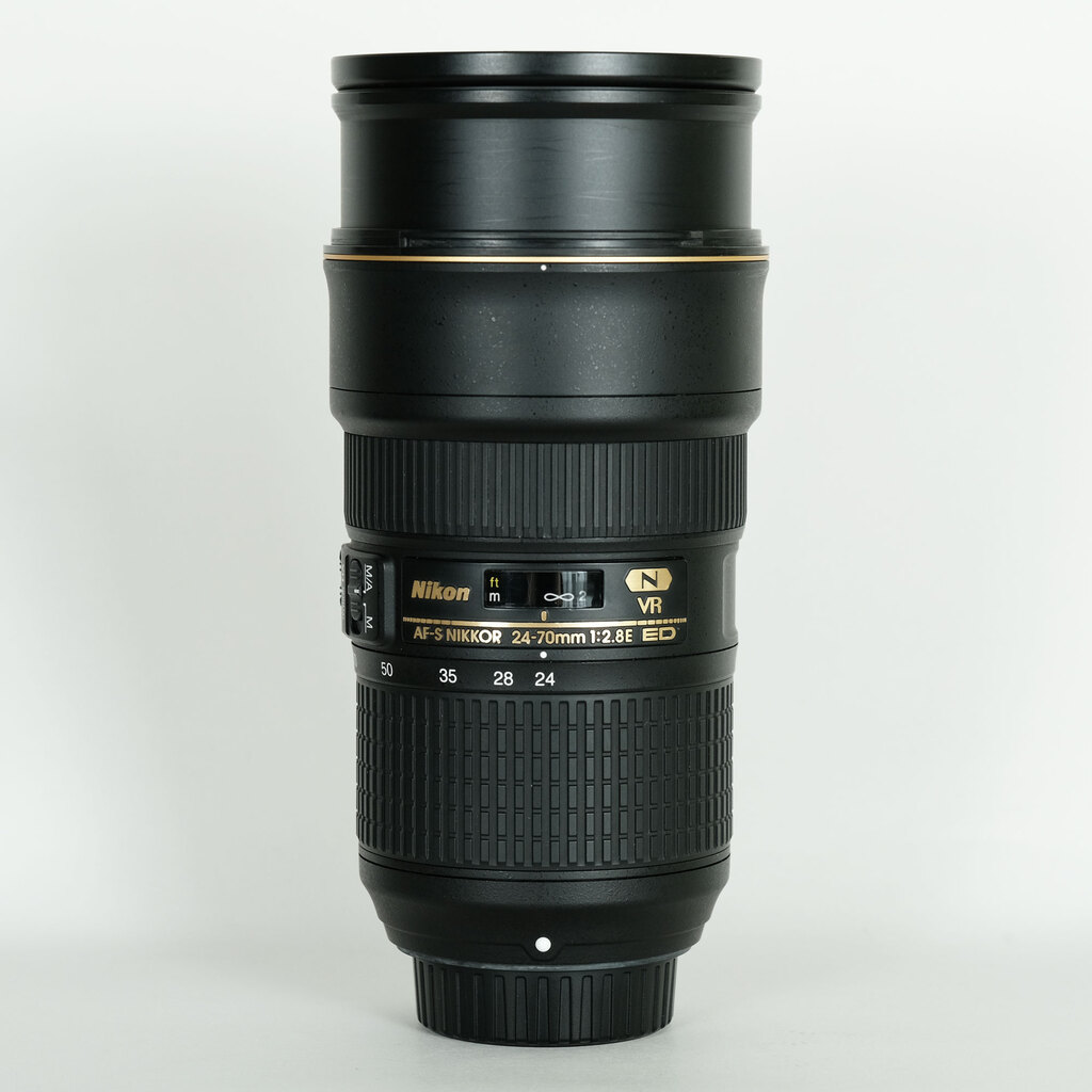 Nikon AF-S NIKKOR 24-70mm f/2.8E ED VR Nikon AF-S NIKKOR 24-70mm f/2.8E ED VR