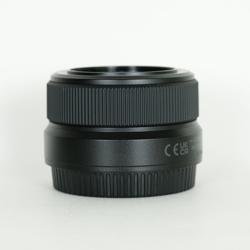 Nikon NIKKOR Z DX 24mm f/1.7 Nikon NIKKOR Z DX 24mm f/1.7