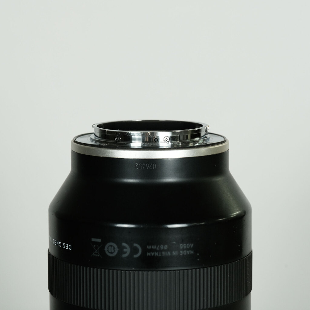 TAMRON 70-180mm F/2.8 Di III VXD (Model A056) [ ソニーE用 ]