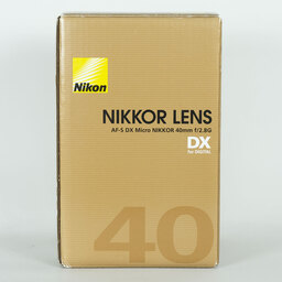 Nikon AF-S DX Micro NIKKOR 40mm f/2.8G Nikon AF-S DX Micro NIKKOR 40mm f/2.8G