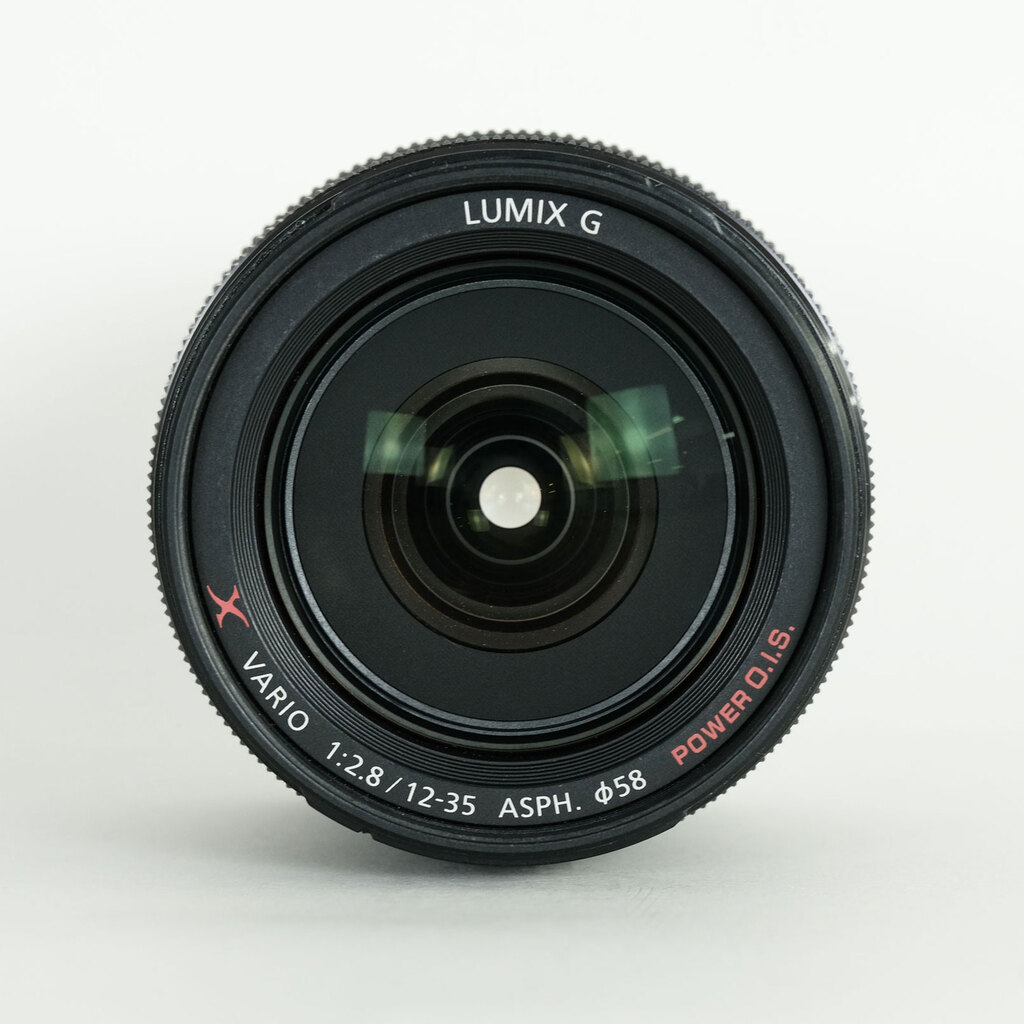 Panasonic LUMIX G X VARIO 12-35mm / F2.8 ASPH. / POWER O.I.S. Panasonic LUMIX G X VARIO 12-35mm / F2.8 ASPH. / POWER O.I.S.