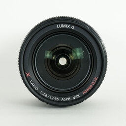 Panasonic LUMIX G X VARIO 12-35mm / F2.8 ASPH. / POWER O.I.S. Panasonic LUMIX G X VARIO 12-35mm / F2.8 ASPH. / POWER O.I.S.