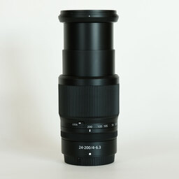 Nikon NIKKOR Z 24-200mm f/4-6.3 VR Nikon NIKKOR Z 24-200mm f/4-6.3 VR