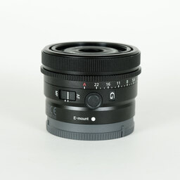 SONY FE 40mm F2.5 G SEL40F25G