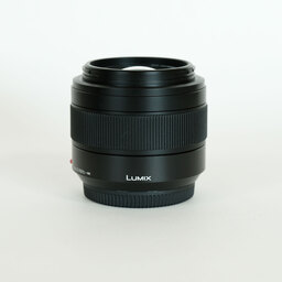 Panasonic LEICA DG SUMMILUX 25mm/F1.4 II ASPH. Panasonic LEICA DG SUMMILUX 25mm/F1.4 II ASPH.