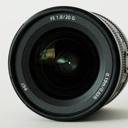 SONY FE 20mm F1.8 G SEL20F18G