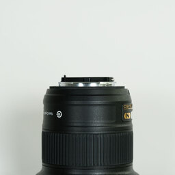 Nikon AF-S NIKKOR 20mm f/1.8G ED Nikon AF-S NIKKOR 20mm f/1.8G ED