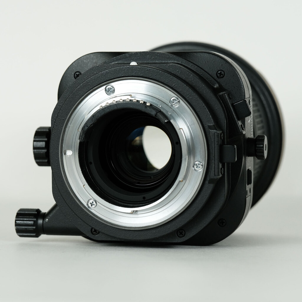 Nikon PC NIKKOR 19mm f/4E ED