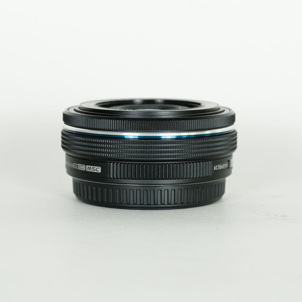 OLYMPUS M.ZUIKO DIGITAL ED 14-42mm F3.5-5.6 EZ ブラック