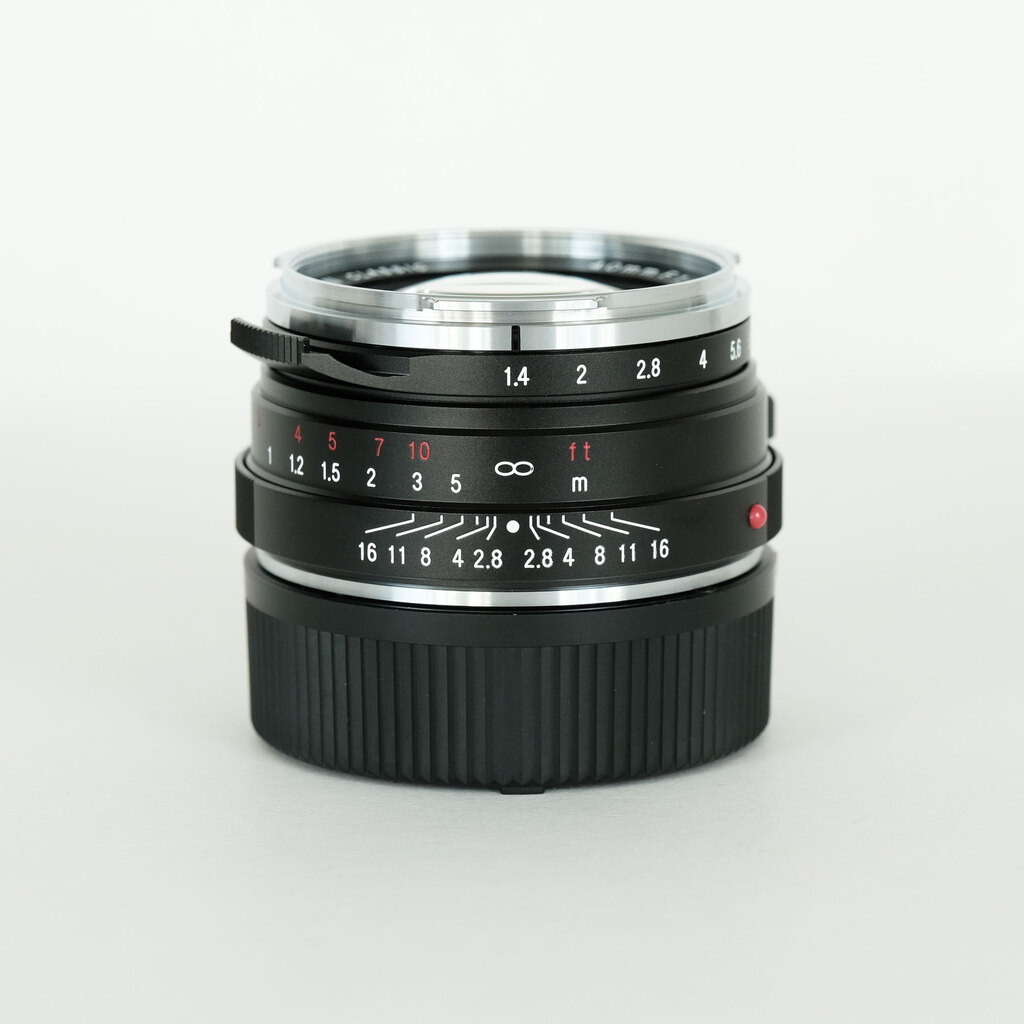 Voigtlander NOKTON Classic 40mm F1.4 MC VM [ライカM用]の出品