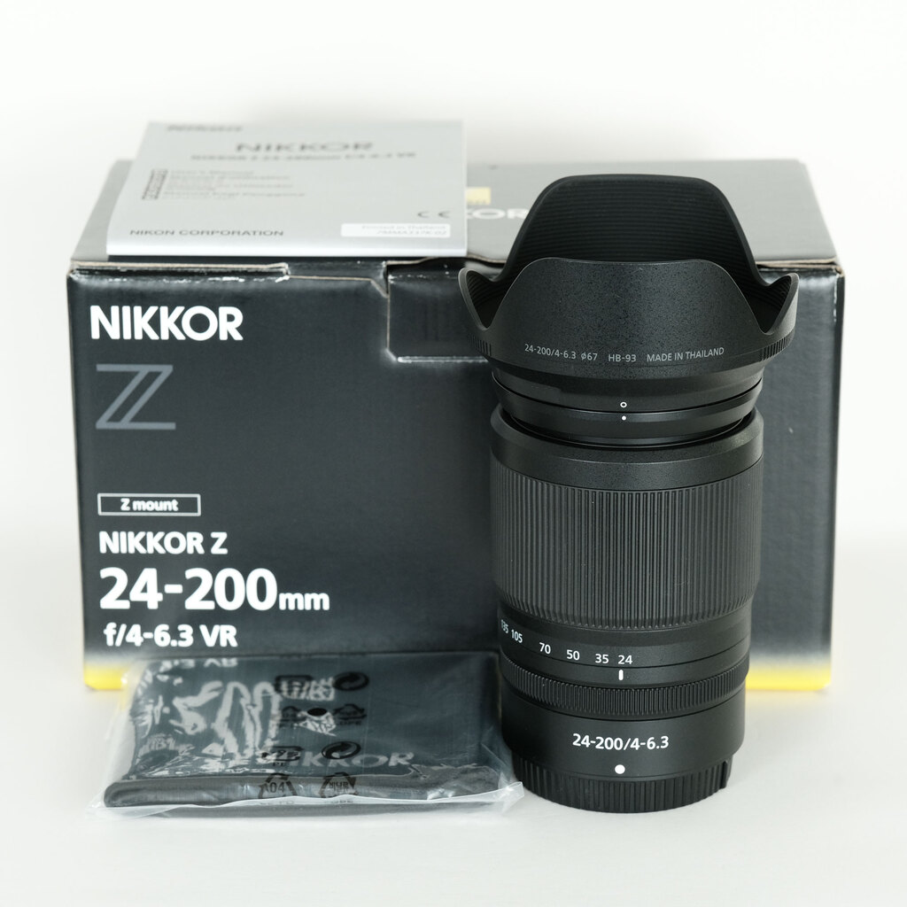 Nikon NIKKOR Z 24-200mm f/4-6.3 VR Nikon NIKKOR Z 24-200mm f/4-6.3 VR