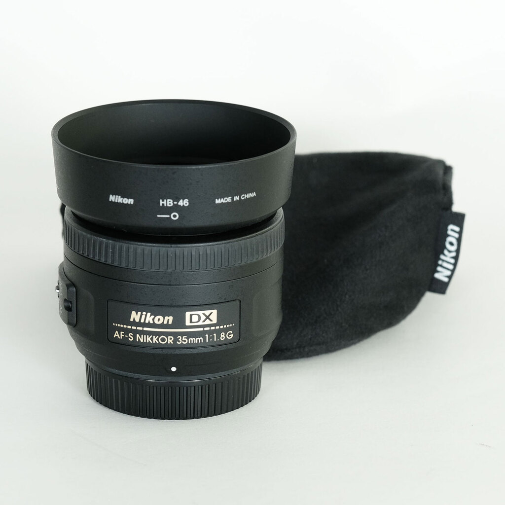 Nikon AF-S DX NIKKOR 35mm f/1.8G Nikon AF-S DX NIKKOR 35mm f/1.8G