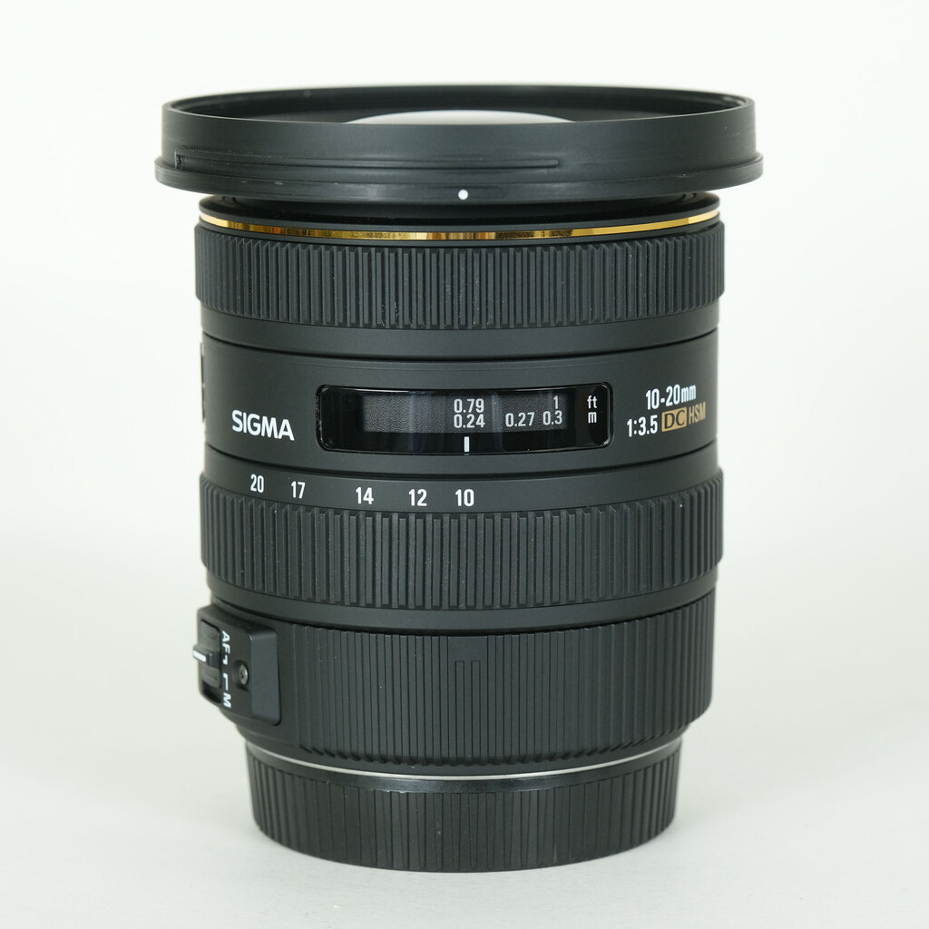 SIGMA 10-20mm F3.5 EX DC HSM (キヤノンEF用) SIGMA 10-20mm F3.5 EX DC HSM (キヤノンEF用)