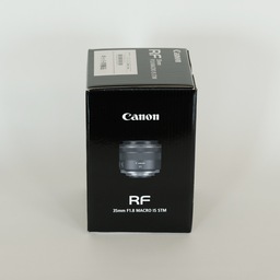 Canon RF35mm F1.8 MACRO IS STM