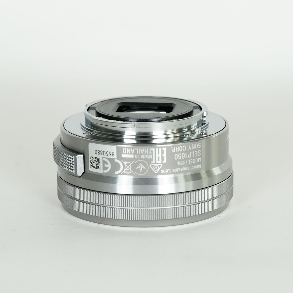 【週末限定】ソニー E 16-50mm SELP165 PZ OSS シルバー Amazon.co.jp: Sony パワーズームレンズ SELP1650 16～50mm