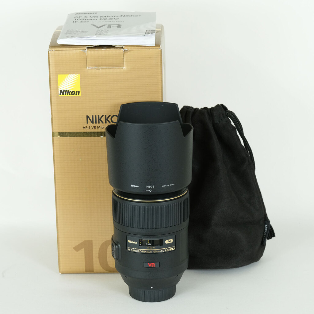 Nikon AF-S VR Micro-Nikkor 105mm f/2.8G IF-ED