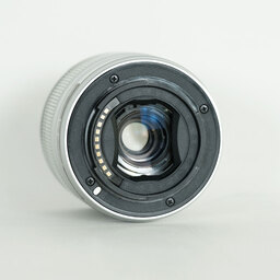 FUJIFILM フジノン XC16-50mm F3.5-5.6 OIS シルバー FUJIFILM フジノン XC16-50mm F3.5-5.6 OIS シルバー