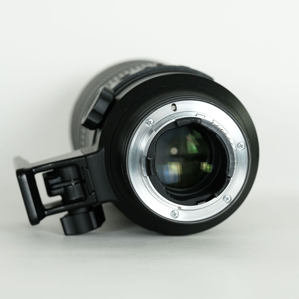 Nikon AF-S NIKKOR 70-200mm F2.8 G ED VR II Nikon AF-S NIKKOR 70-200mm F2.8 G ED VR II