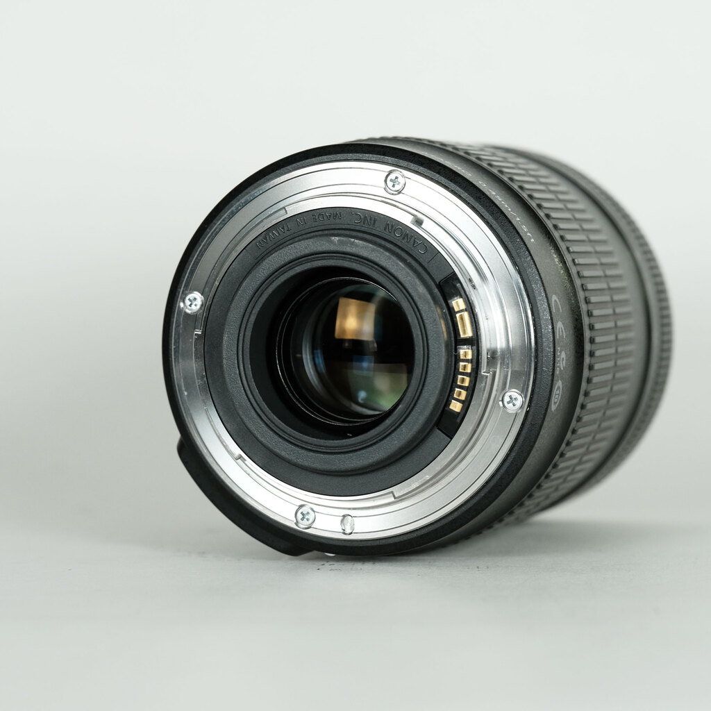 Canon EF-S18-135mm F3.5-5.6 IS Canon EF-S18-135mm F3.5-5.6 IS