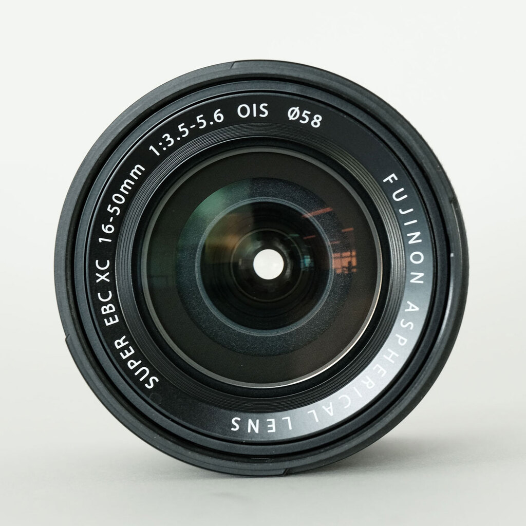 FUJIFILM フジノン XC16-50mm F3.5-5.6 OIS ブラック FUJIFILM フジノン XC16-50mm F3.5-5.6 OIS ブラック