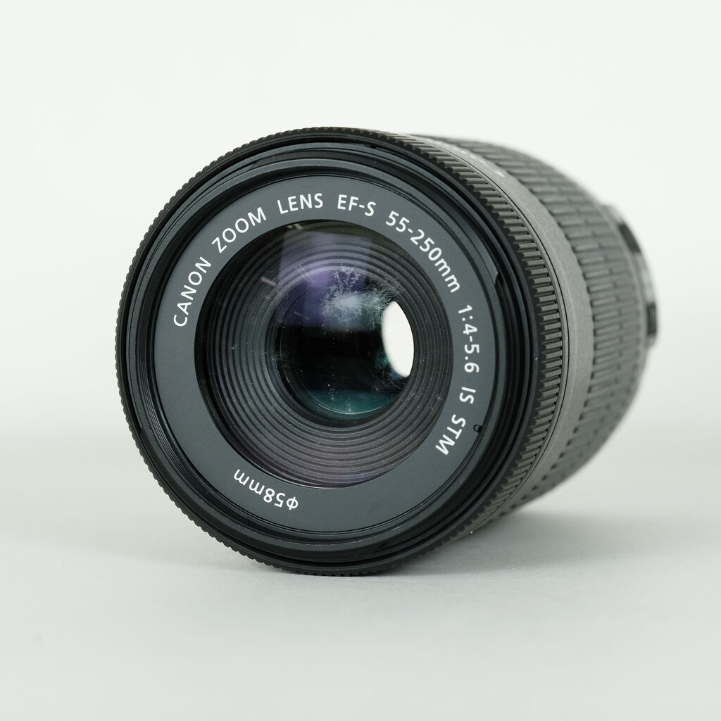 Canon EF-S55-250mm F4-5.6 IS STM Canon EF-S55-250mm F4-5.6 IS STM