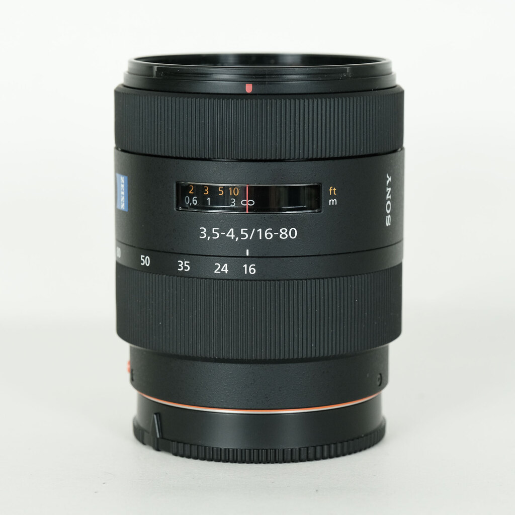 SONY Vario-Sonnar T＊ DT 16-80mm F3.5-4.5 ZA SAL1680Z