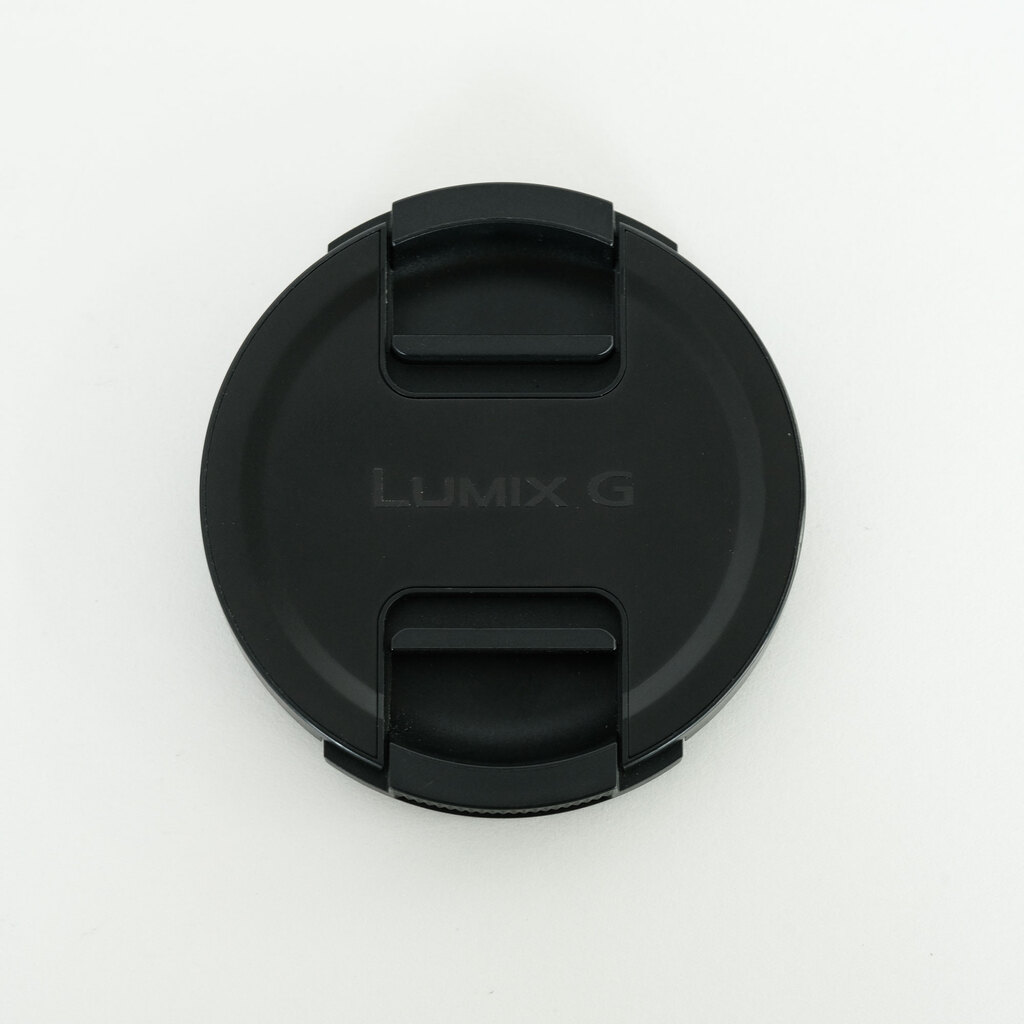 Panasonic LEICA DG NOCTICRON 42.5mm / F1.2 ASPH. / POWER O.I.S.