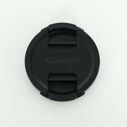 Panasonic LEICA DG NOCTICRON 42.5mm / F1.2 ASPH. / POWER O.I.S.