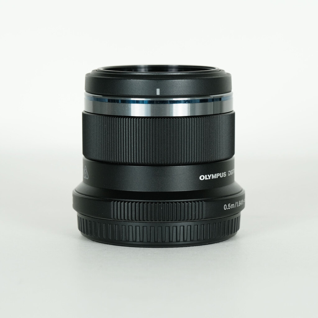 OLYMPUS M.ZUIKO DIGITAL 45mm F1.8の出品 | ONE SCENE（ワン