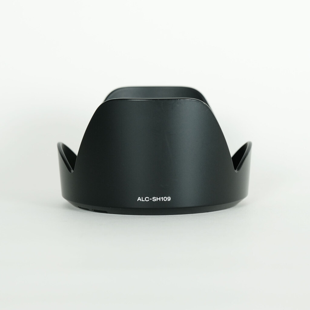 SONY E18-200mm F3.5-6.3 OSS SEL18200