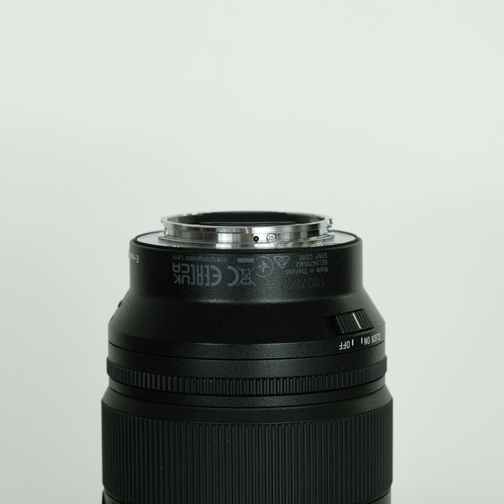 SONY sel90m28gレンズ【ジャンク】 Sony 90mm f2.8 Macro G OSS steady Shot SEL90M28G Open Box