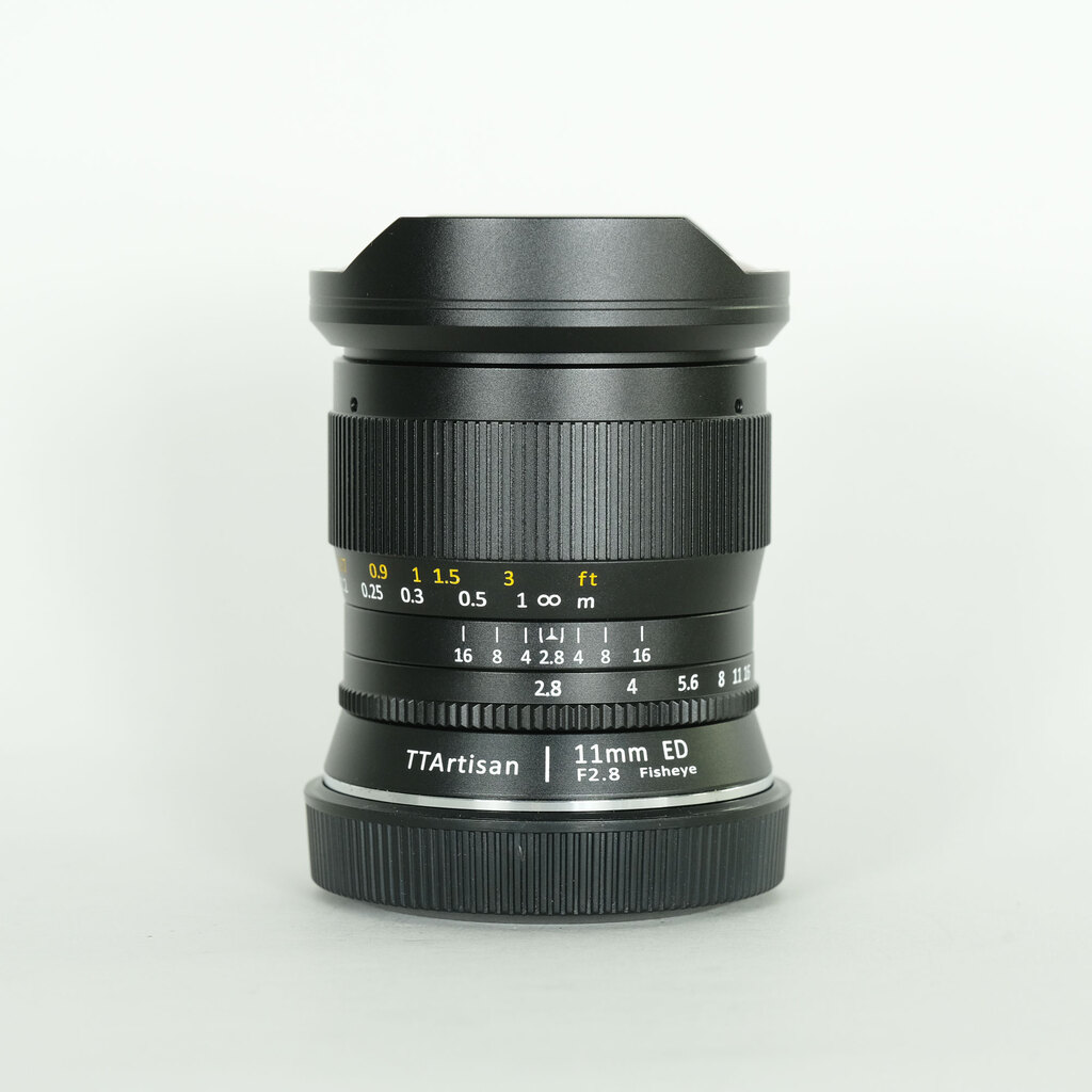 銘匠光学 TTArtisan 11mm F2.8 Fisheye (キヤノンRF用) 銘匠光学 TTArtisan 11mm F2.8 Fisheye (キヤノンRF用)