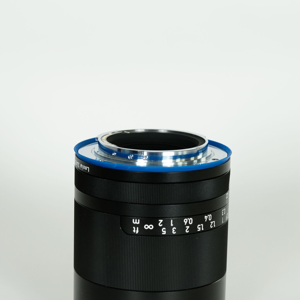 Carl Zeiss Loxia 25mm F2.4(ソニーE用) Carl Zeiss Loxia 25mm F2.4(ソニーE用)