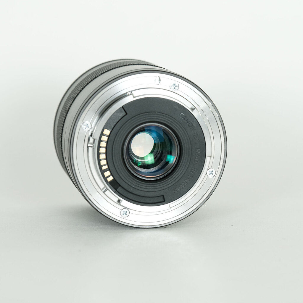 Canon EF-M18-55mm F3.5-5.6 IS STM