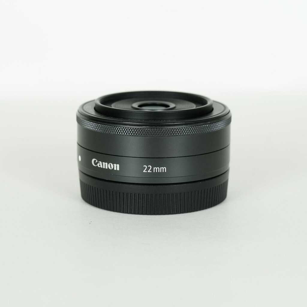 Canon EF-M22mm F2 STM