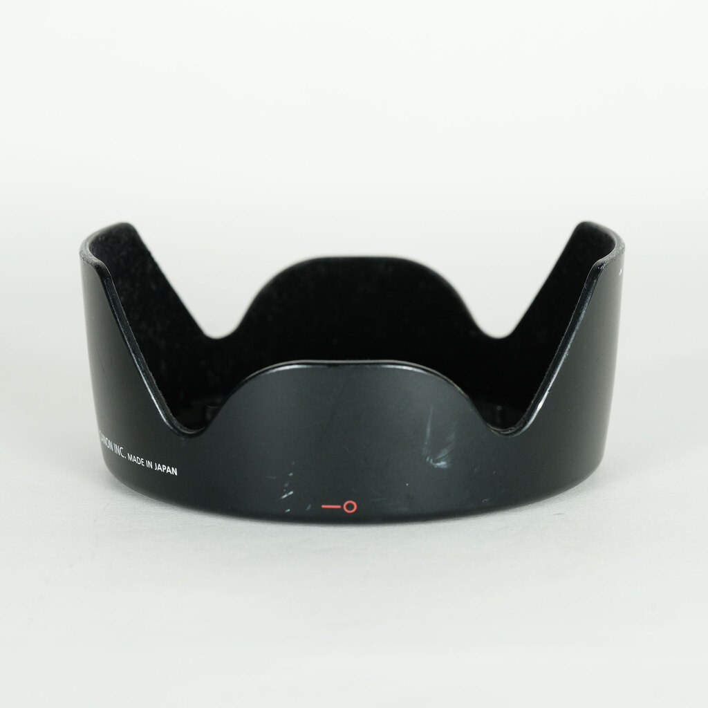 Canon EF-S18-135mm F3.5-5.6 IS Canon EF-S18-135mm F3.5-5.6 IS