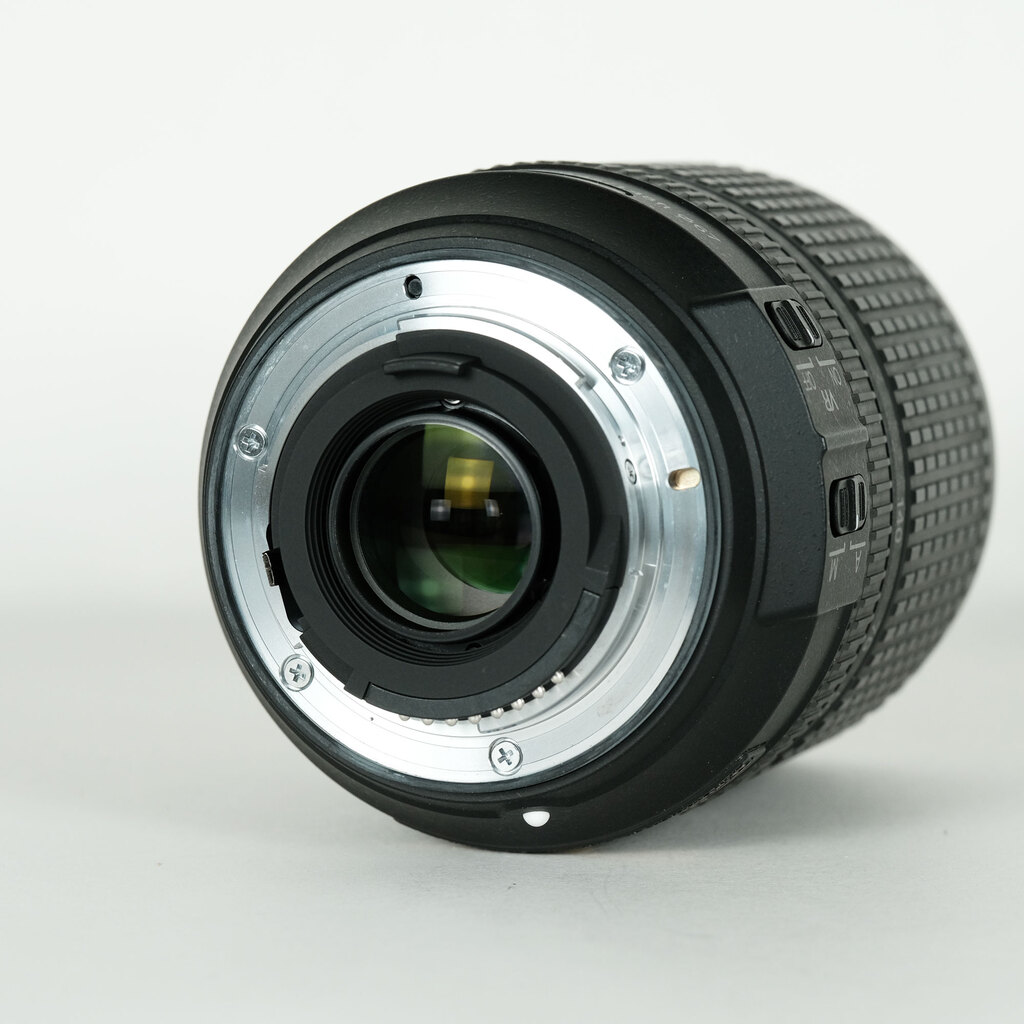 Nikon AF-S DX NIKKOR 18-140mm F3.5-5.6G ED VR