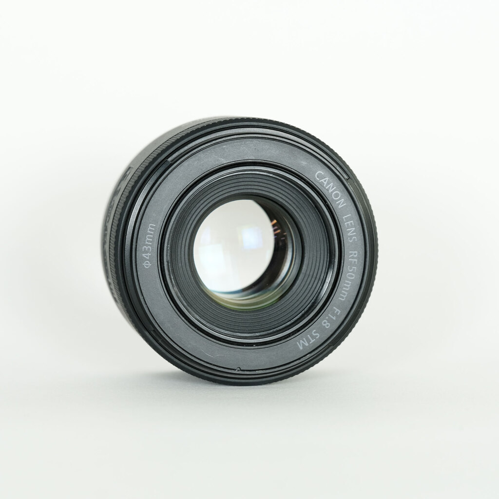 Canon RF50mm F1.8 STM 未使用・記入済保証書付 Amazon.co.jp: RF50mm F1.8 STM : 家電＆カメラ