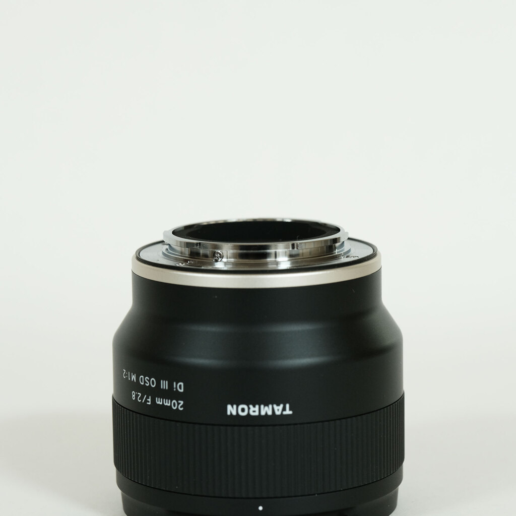TAMRON 20mm F/2.8 Di III OSD M1:2 (Model F050) [ソニーE用]