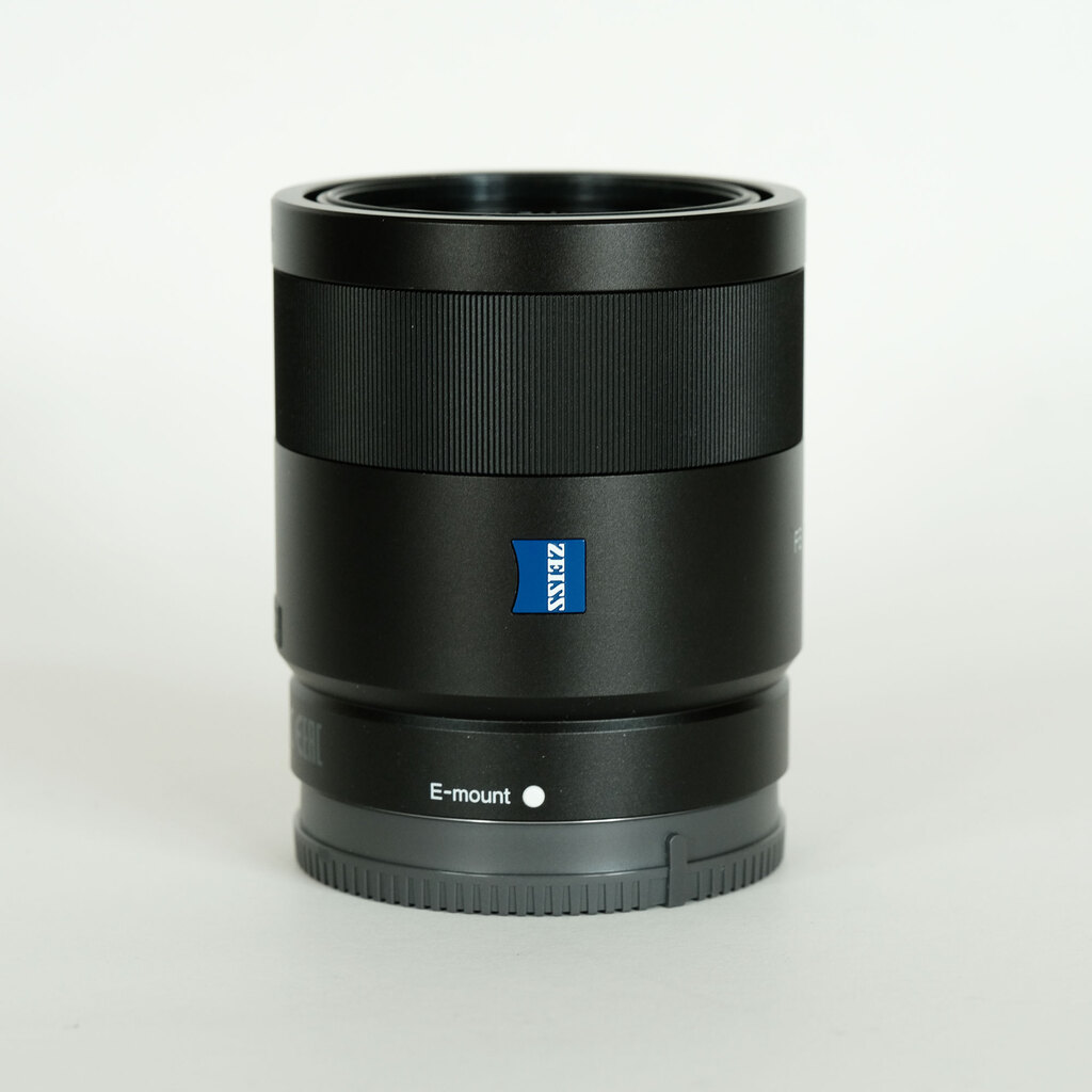 SONY Sonnar T* FE 55mm F1.8 ZA SEL55F18Z SONY Sonnar T* FE 55mm F1.8 ZA SEL55F18Z