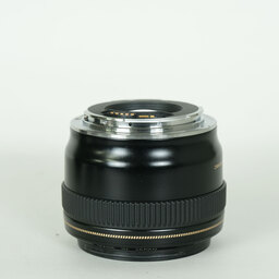 Canon EF28mm F1.8 USM Canon EF28mm F1.8 USM