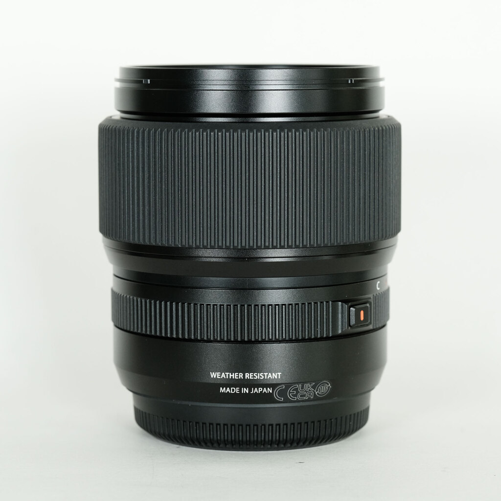 レンズ(単焦点) Fujifilm Fujinon GF80mmF1.7 R WR 富士フイルム「GF80mmF1.7 R WR」は強くおススメできる仕事の