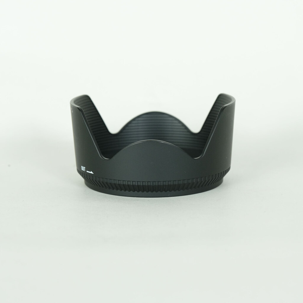 SIGMA 18-250mm F3.5-6.3 DC MACRO OS HSM (ニコンF用) SIGMA 18-250mm F3.5-6.3 DC MACRO OS HSM (ニコンF用)