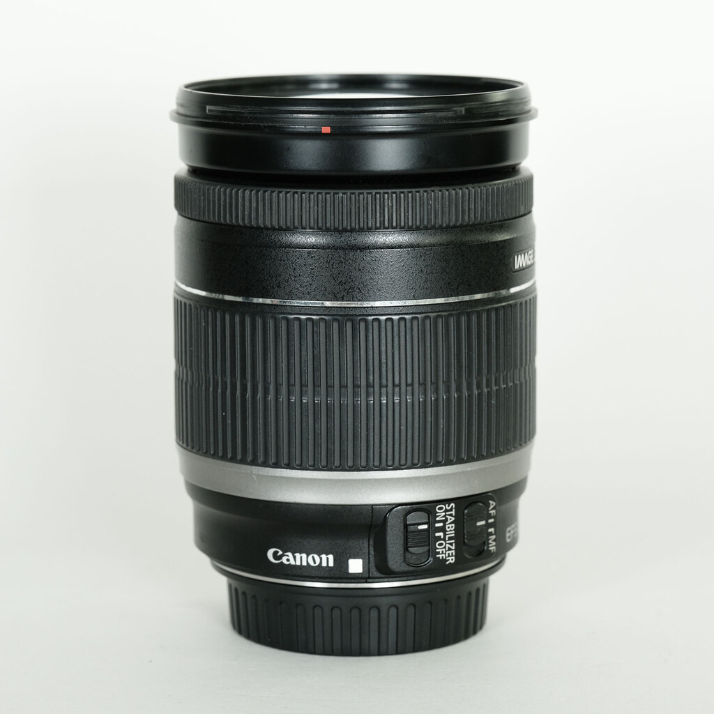 Canon EF-S18-200mm F3.5-5.6 IS